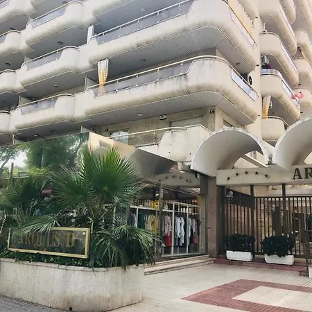 Apartamento Centrico Con Piscina Salou Buitenkant foto